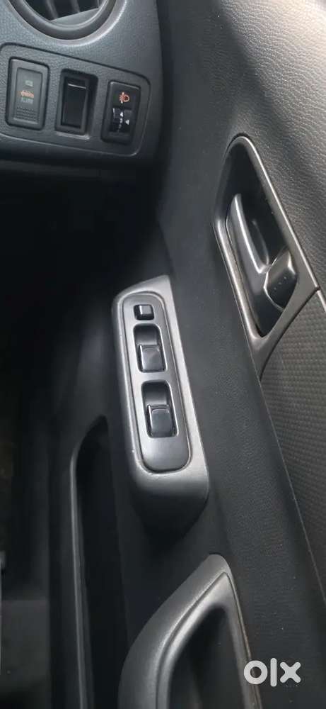 Maruti Suzuki Swift 2011 Petrol 108000 Km Driven