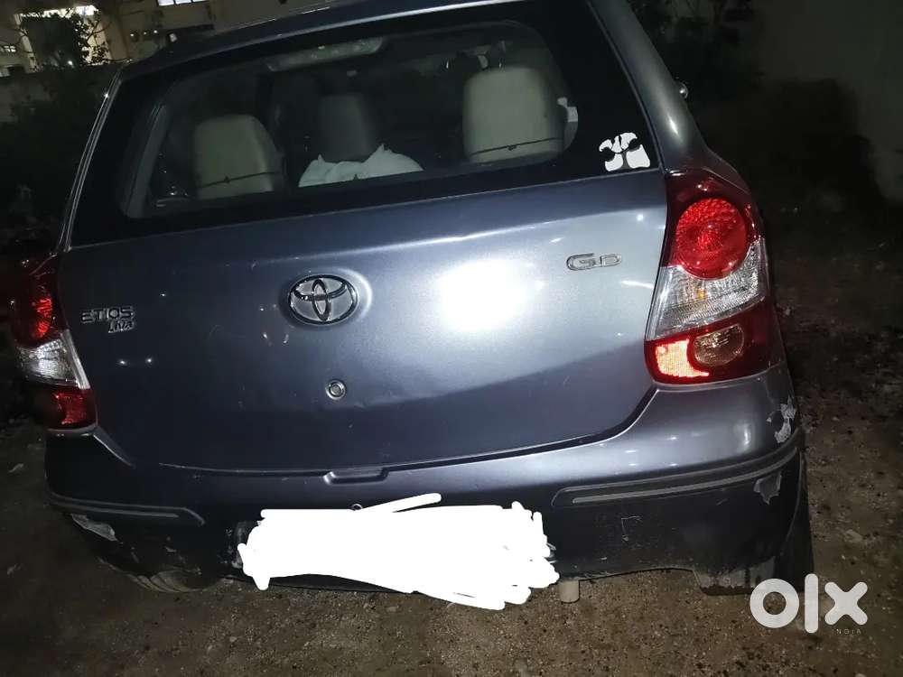 Toyota Etios Liva 2014 Diesel 240000 Km Driven