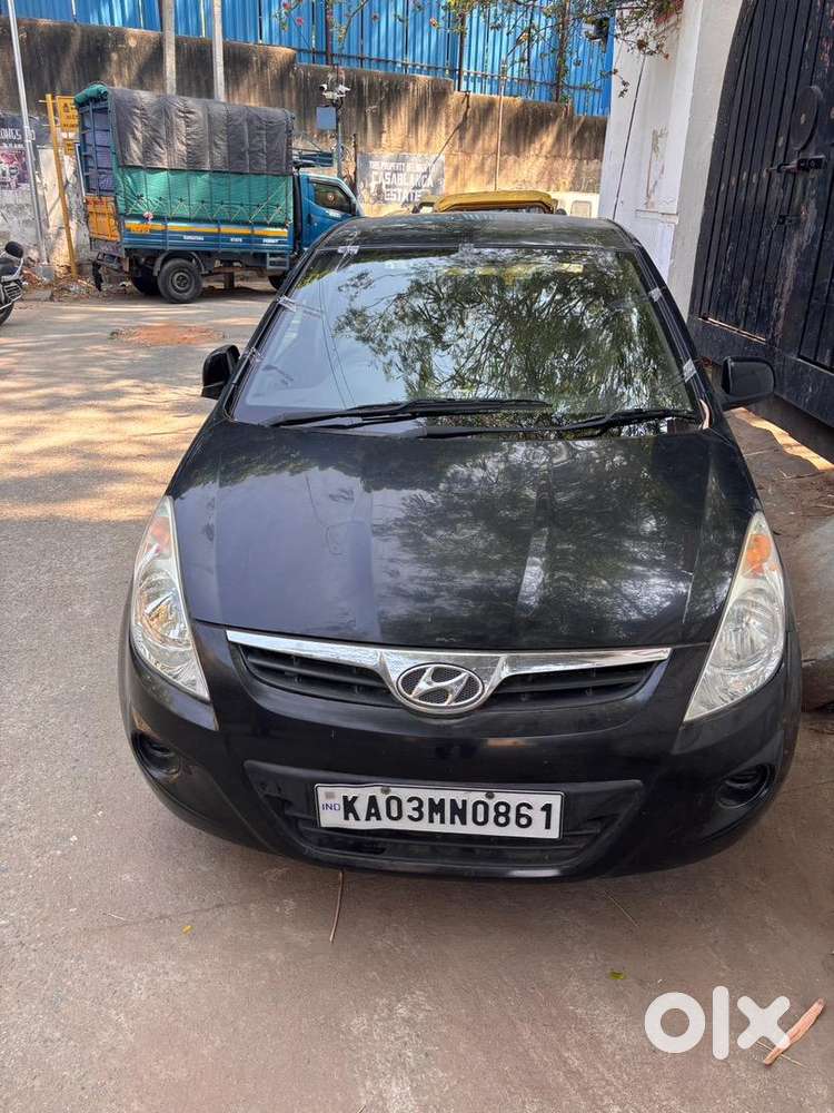 Hyundai New I20 2010 Petrol 85000 Km Driven