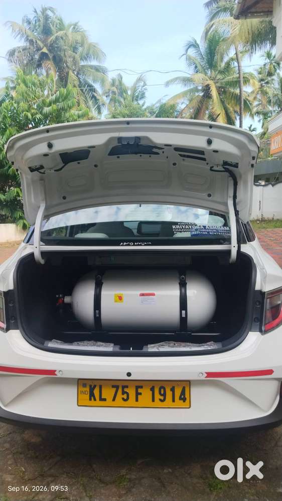 Hyundai Aura 2026 Cng