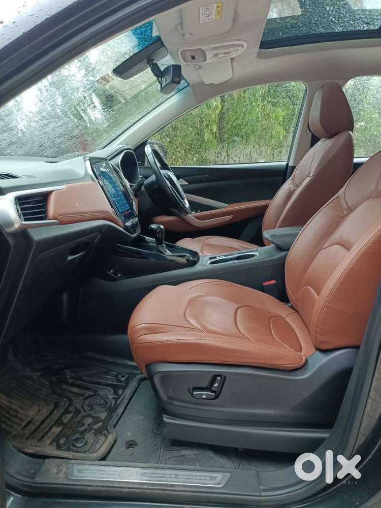 Mg Hector Plus 1.5 Sharp Turbo Cvt 6 Str, 2021, Petrol