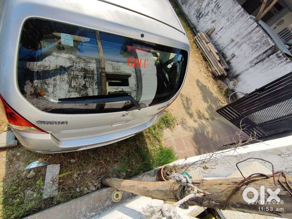 Maruti Suzuki Estilo Vxi, 2011, Petrol