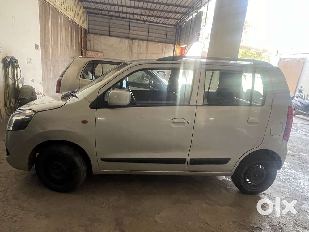 Maruti Suzuki Wagon R Vxi, 2012, Petrol