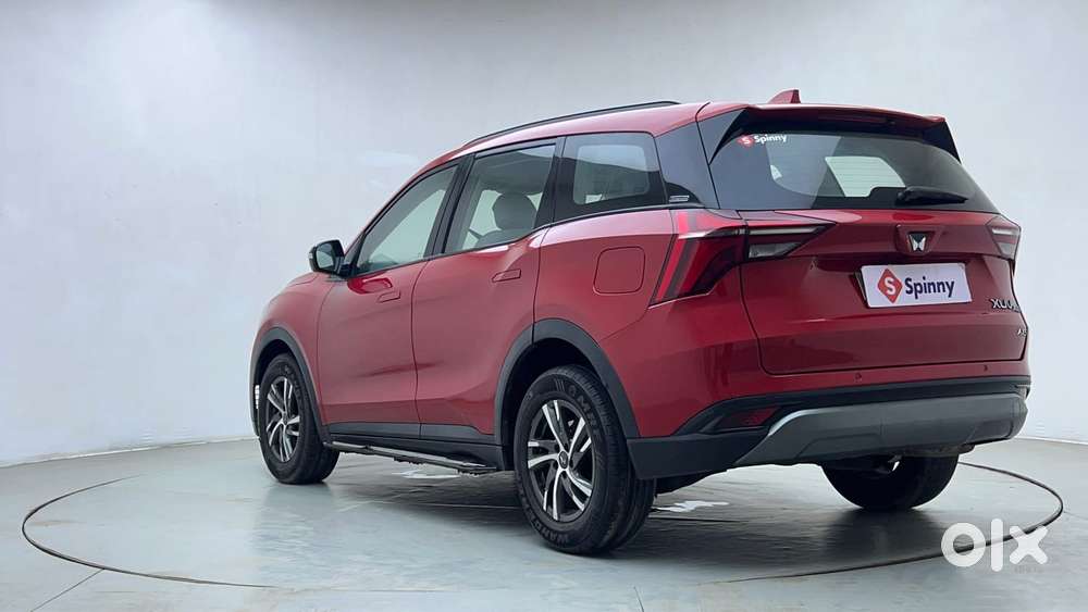 Mahindra Xuv700 2.0 Ax 5 Petrol At Str, 2022, Petrol