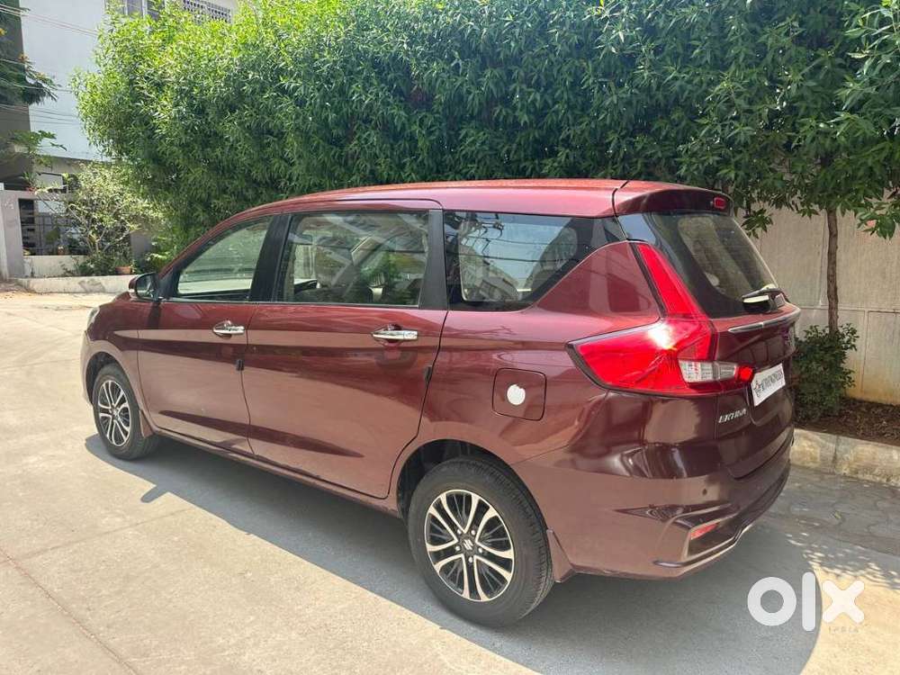 Maruti Suzuki Ertiga Zxi Plus At Shvs, 2022, Petrol