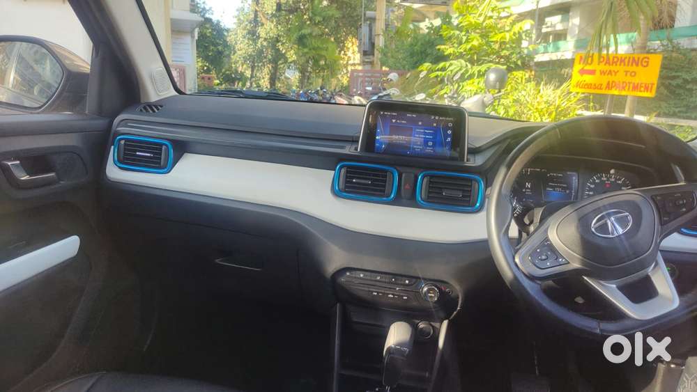 Tata Punch Creative Amt, 2023, Petrol