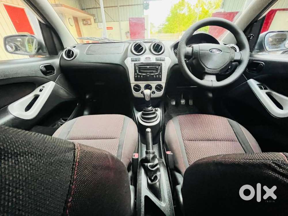 Ford Figo 1.2p Titanium Mt, 2012, Diesel