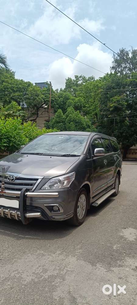 Toyota Innova 2.5 V 7 Str, 2011, Diesel