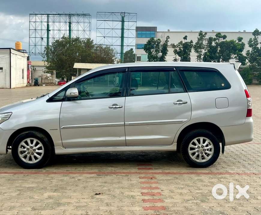 Toyota Innova 2.5 V 7 Str, 2013, Diesel
