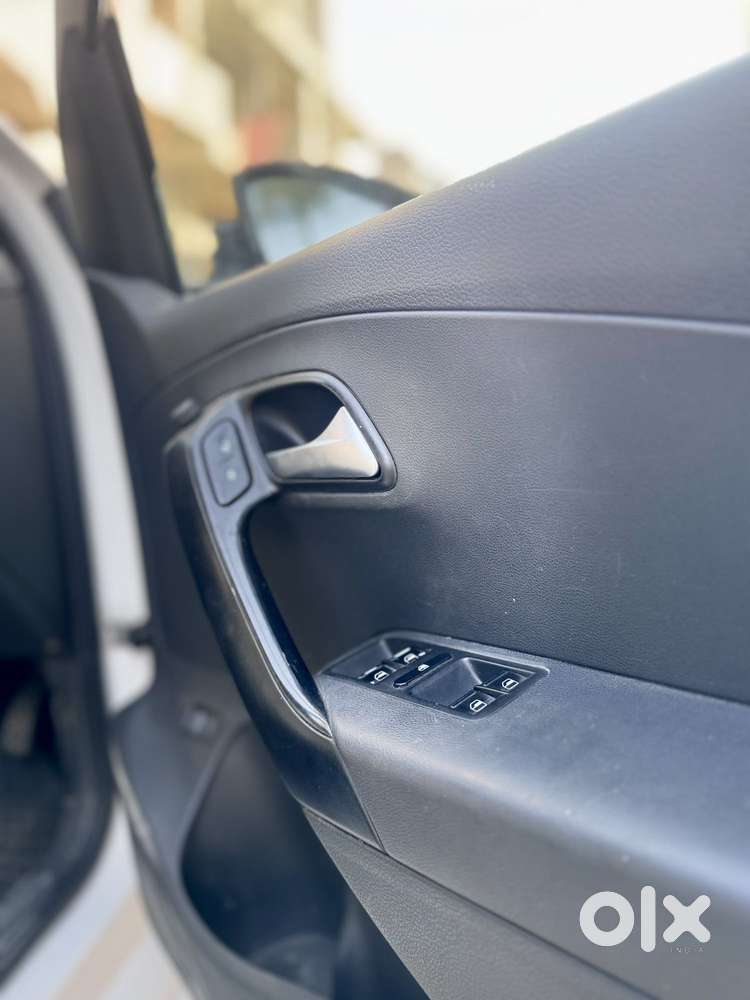 Volkswagen Vento 1.6 Comfortline Cup Edition, 2016, Petrol