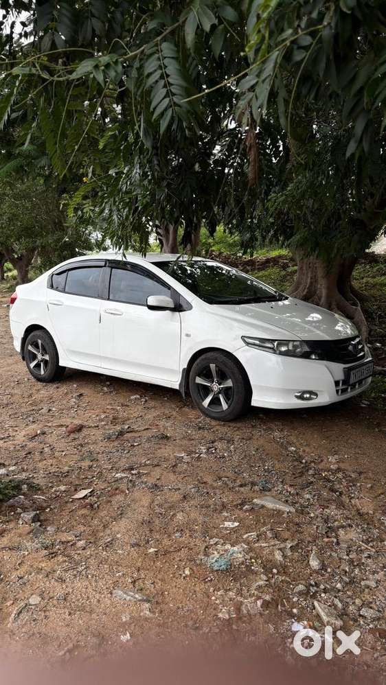 “honda City 2009 — Still Turning Heads After All These Years.