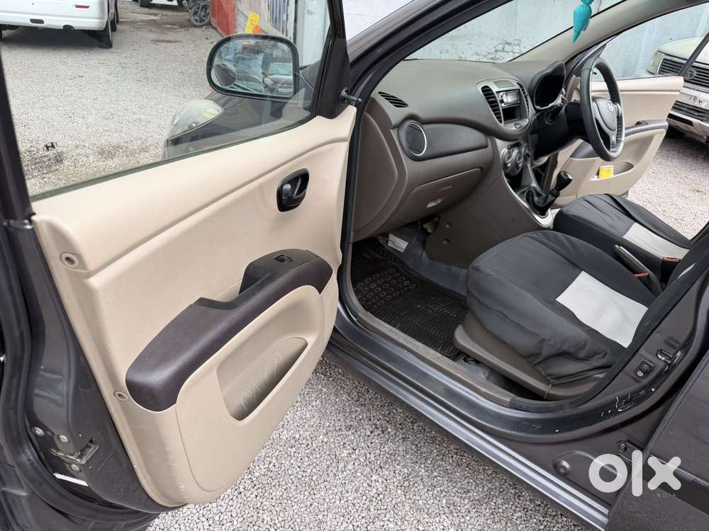 Hyundai I10 Sportz Bluedrive 1.1 Mt, 2014, Lpg