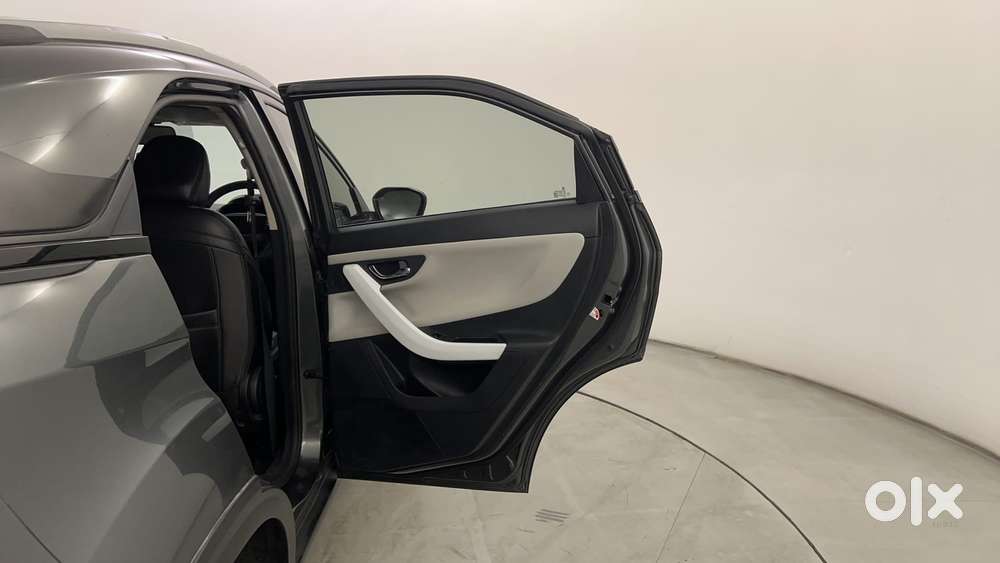 Tata Nexon Creative 1.2 Revotron Petrol 6 Mt, 2024, Petrol