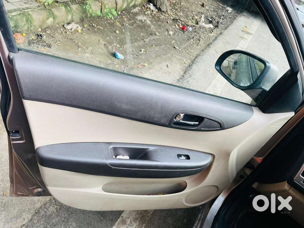 Hyundai I20 2014 Cng & Hybrids 85000 Km Driven