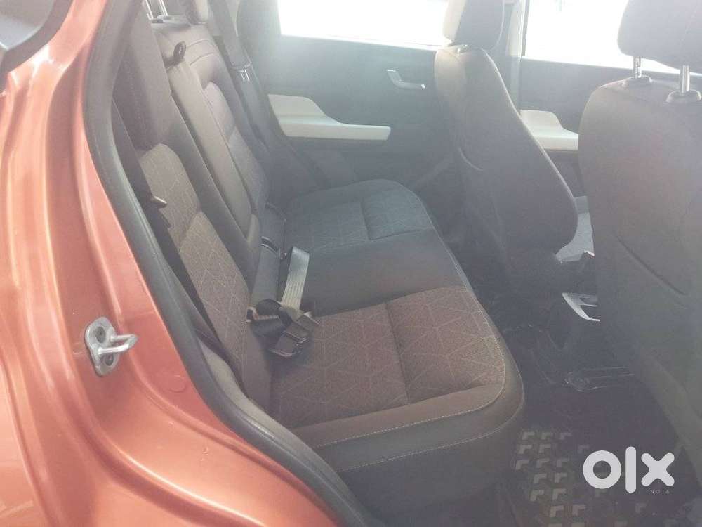 Tata Punch Creative Amt, 2022, Petrol