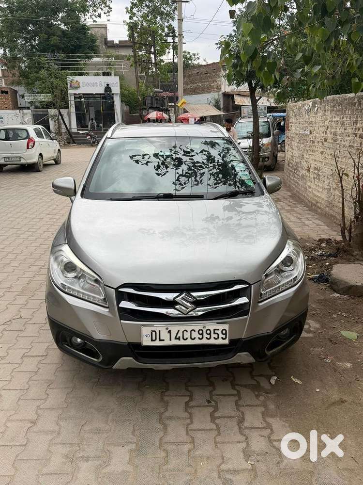 Maruti Suzuki S-cross 2016 Diesel Well Maintained