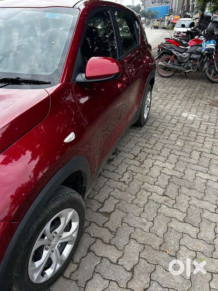 Kia Sonet 2021 Petrol Well Maintained