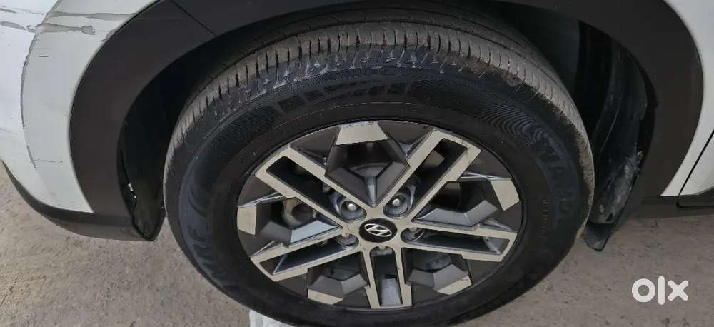 Hyundai Venue 2023 Diesel Well Maintained