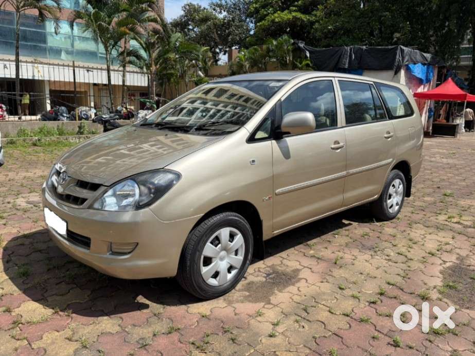 Toyota Innova 2.5 G (diesel) 8 Seater Bs Iv, 2009, Diesel