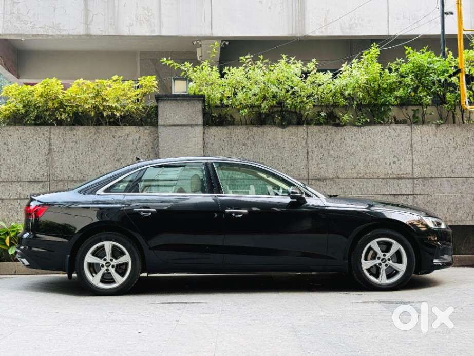 Audi A4 2.0 Premium Plus 40 Tfsi, 2023, Petrol