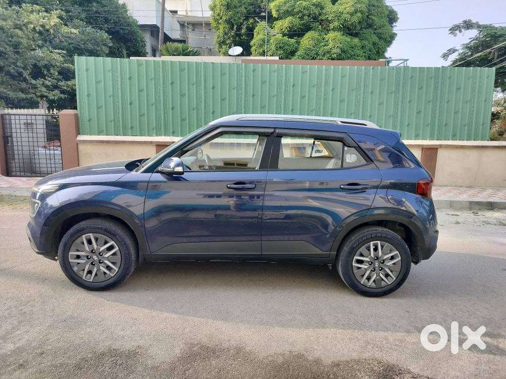 Hyundai Venue Sx Mt, 2021, Diesel