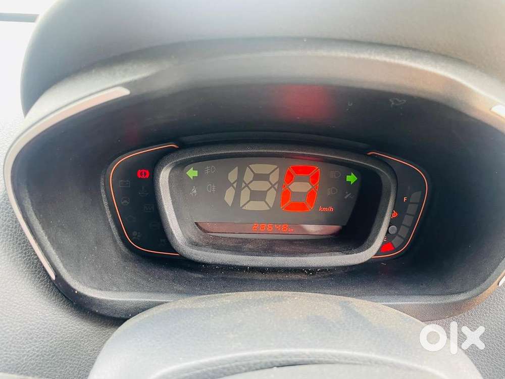 Renault Kwid 2016 Petrol 28000 Km Driven