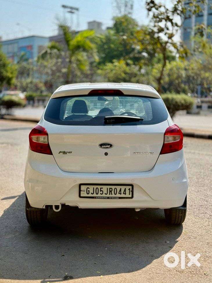 Ford Figo, 2016, Petrol