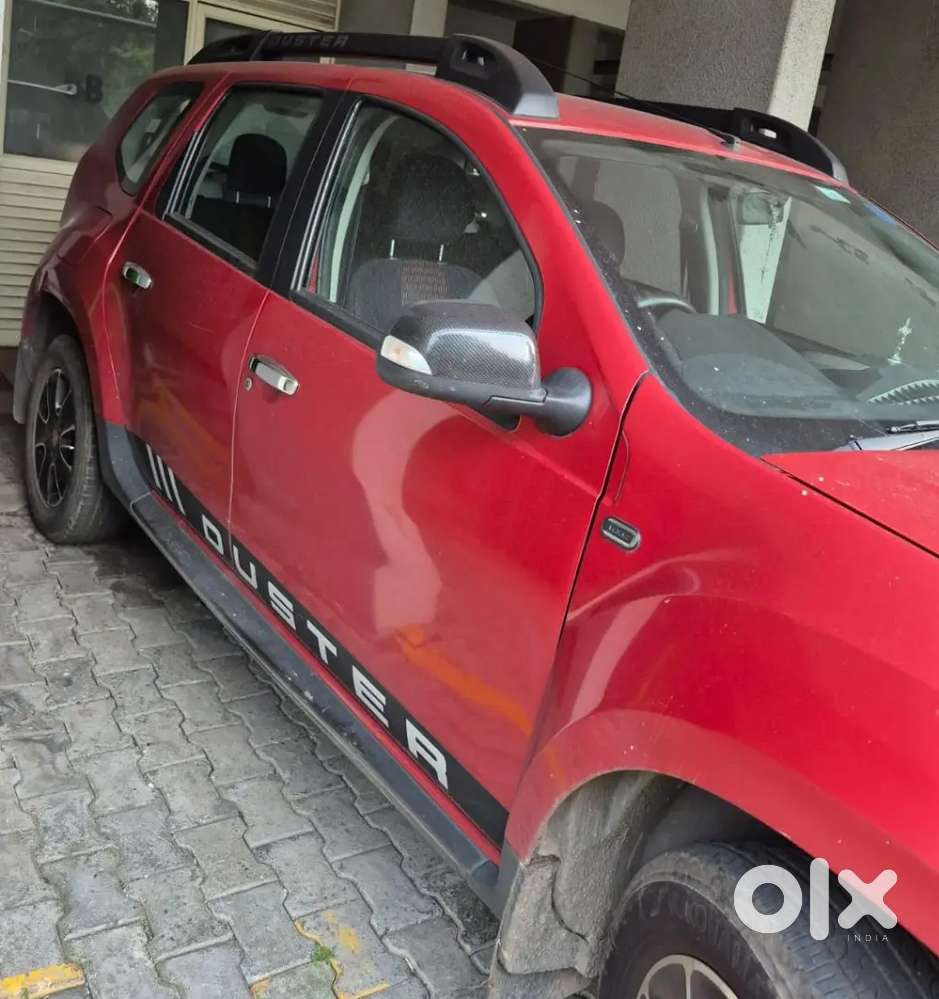 Renault Duster Rxs Cvt  Petrol Automatic/ 61600 Km