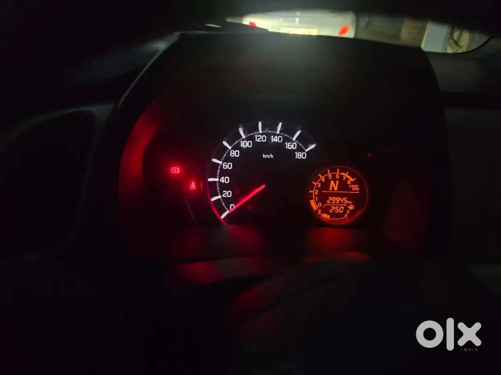 Maruti Suzuki Wagonr Vxi Amt (automatic) Petrol – 2019