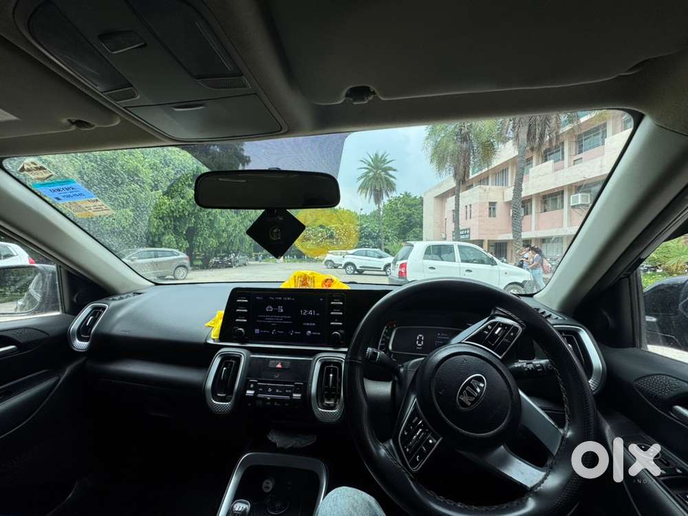 Kia Sonet Petrol 2021
