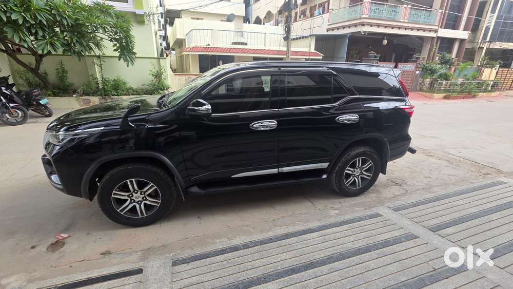Toyota Fortuner 4x2 At 2.8 Diesel, 2024