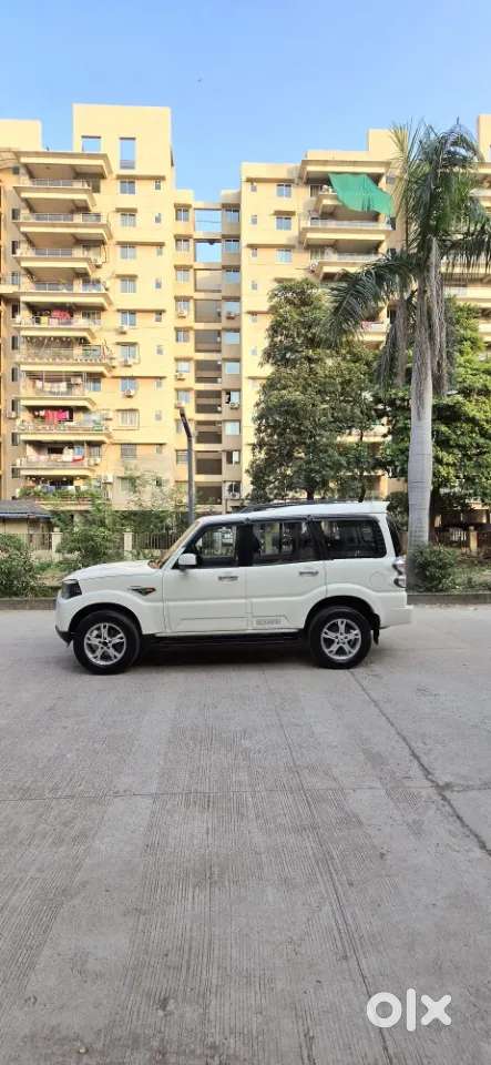 Mahindra Scorpio S10, 2016, Diesel
