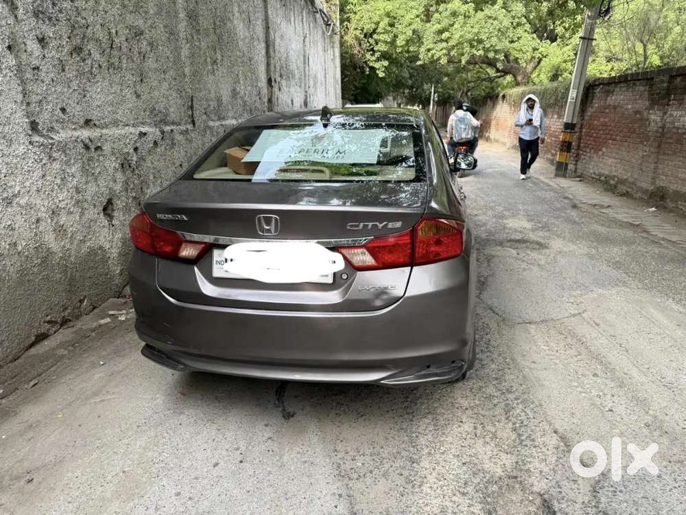 Honda City 2015 Cng & Hybrids 76000 Km Driven