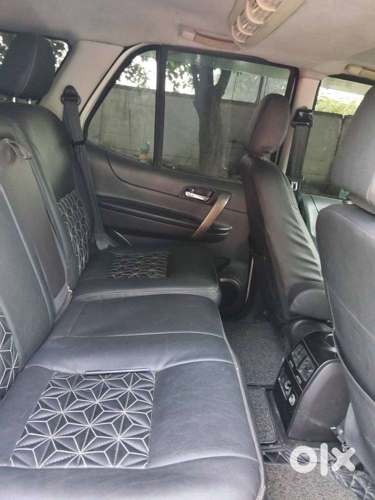 Tata Safari Storme Explorer Edition, 2015, Diesel