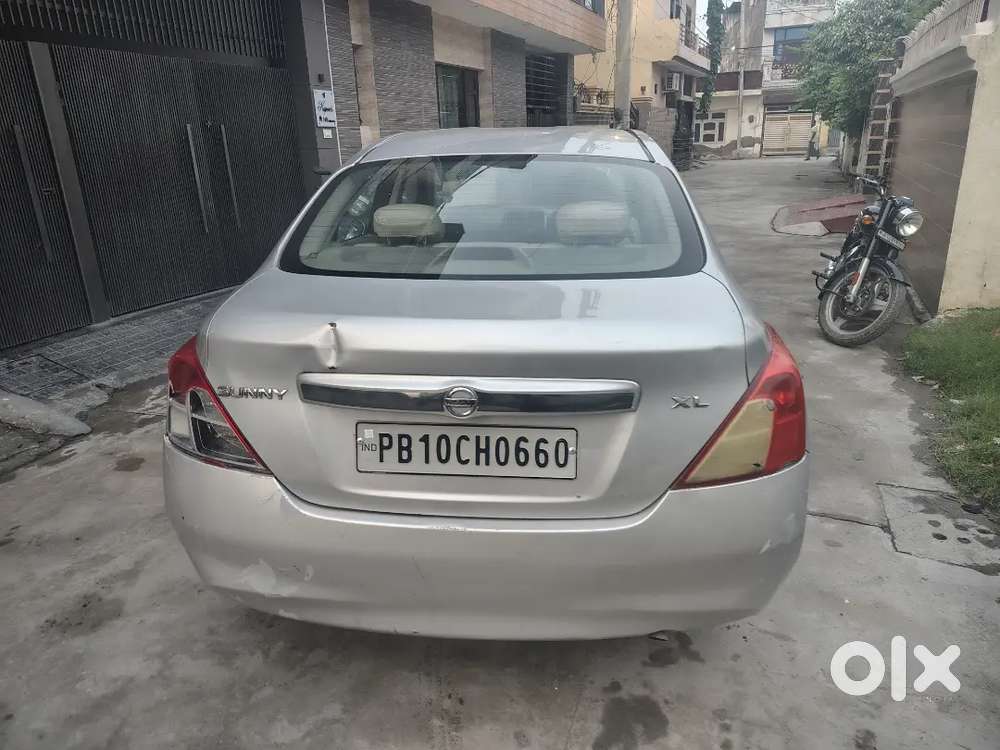 Nissan Sunny Petrol Manual 2011