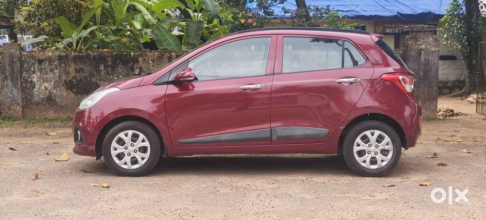 Hyundai Grand I10 At Sportz, 2014, Petrol