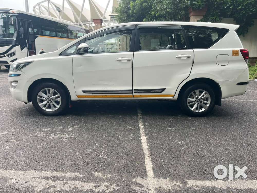 Toyota Innova Crysta 2.4 G Mt, 2019, Diesel