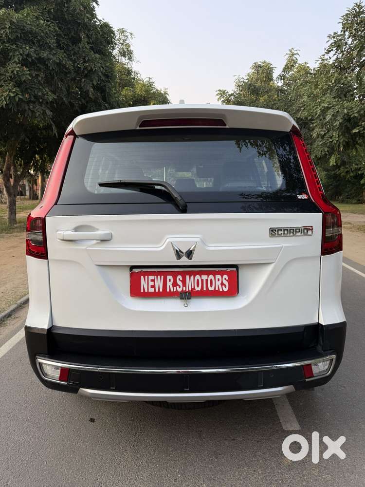 Mahindra Scorpio N Z8 Select Diesel At 2wd 7-seater, 2025, Diesel