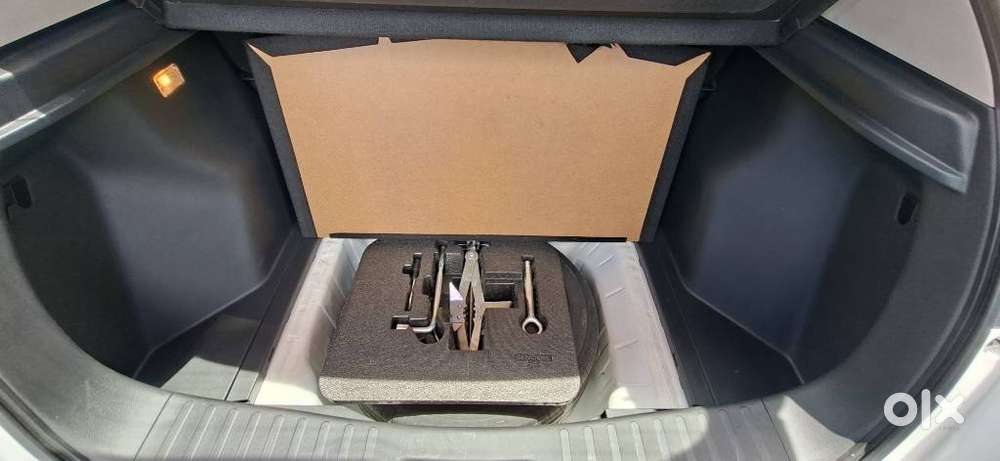Honda Elevate Vx Mt, 2023, Petrol