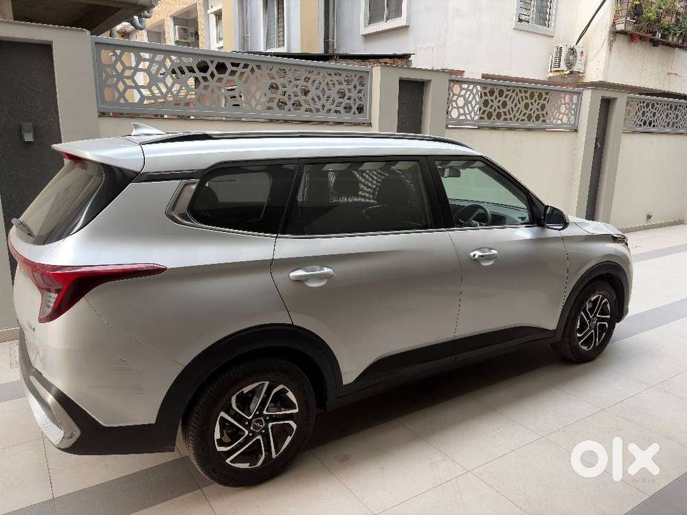 Kia Carens – Premium Family Car  Single Owner  Excellent Condition