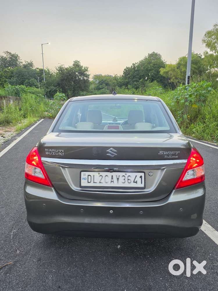 Maruti Suzuki Swift Dzire 1.2 Vxi Bsiv, 2016, Cng & Hybrids