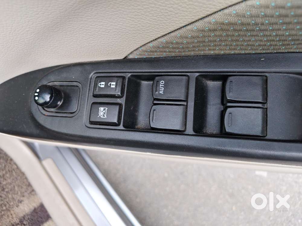 Maruti Suzuki Celerio Zxi Mt, 2018, Petrol