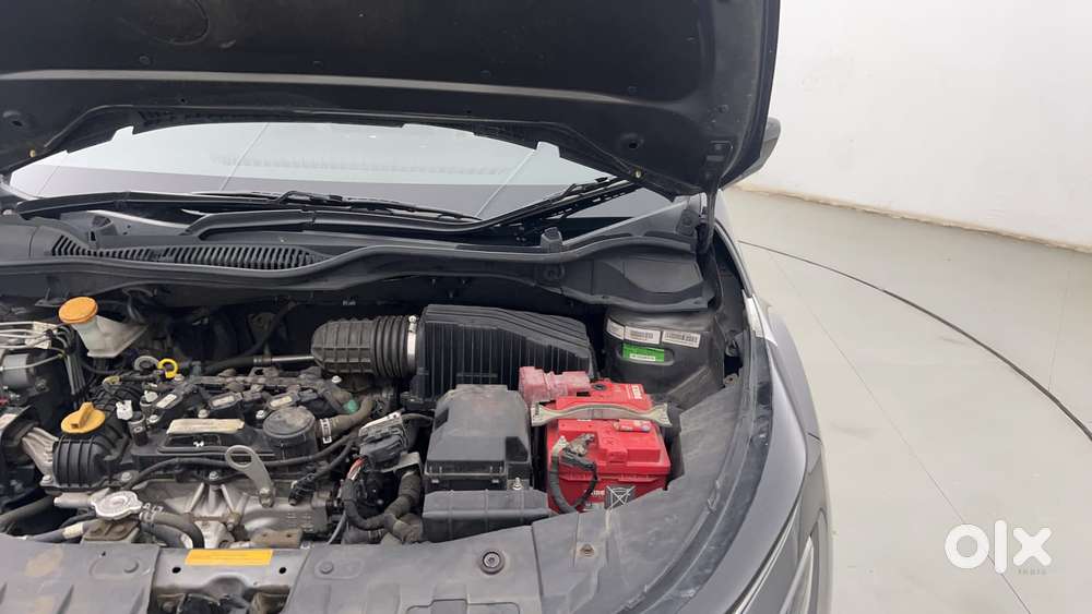 Tata Altroz 1.2 Xt, 2022, Petrol