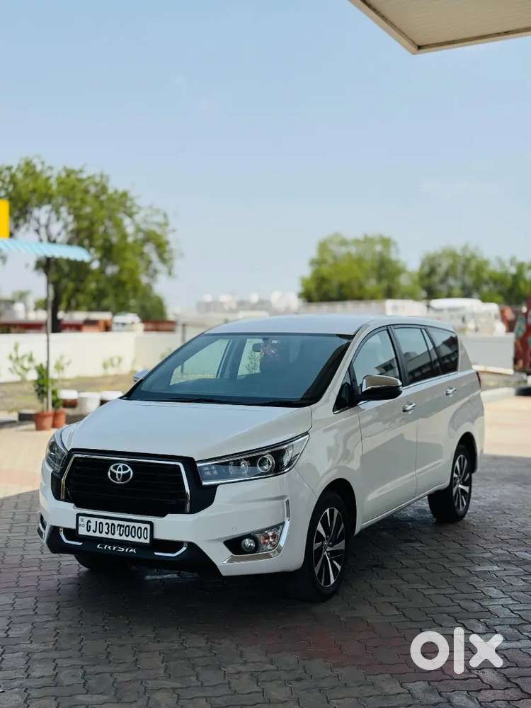 Toyota Innova Crysta 2024 Diesel Well Maintained