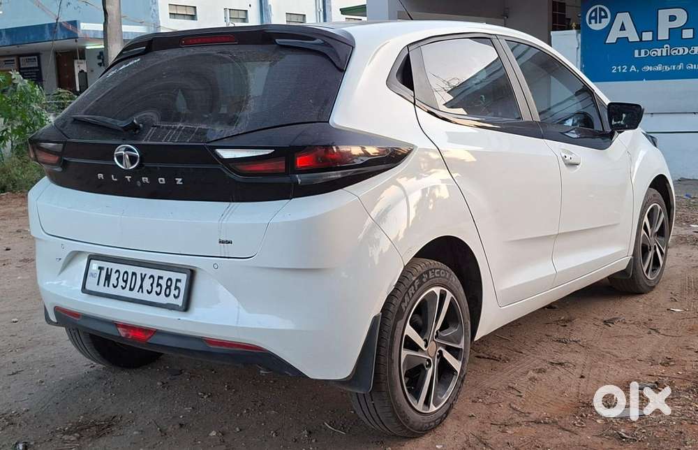 Tata Tiago 1.2 Soccer Edition Amt, 2022, Petrol