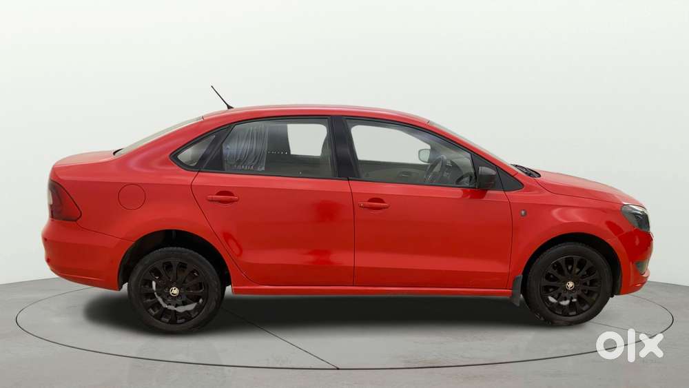 Skoda Rapid 2011-2013 1.6 Mpi Elegance, 2015, Petrol