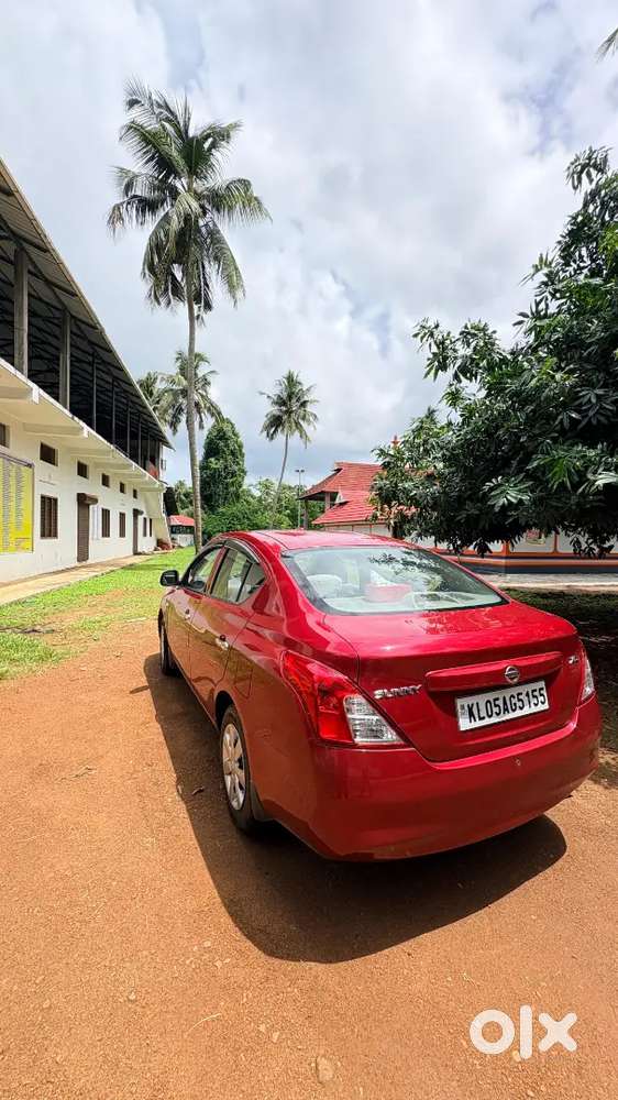 Nissan Sunny 2013 Petrol Well Maintained