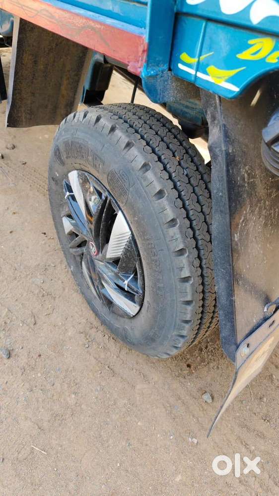 Tata Intra 2013 Model Well Condition