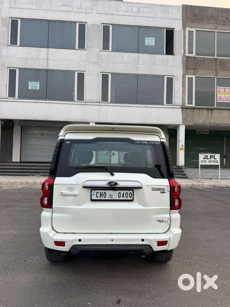 Mahindra Scorpio Classic, 2020, Diesel