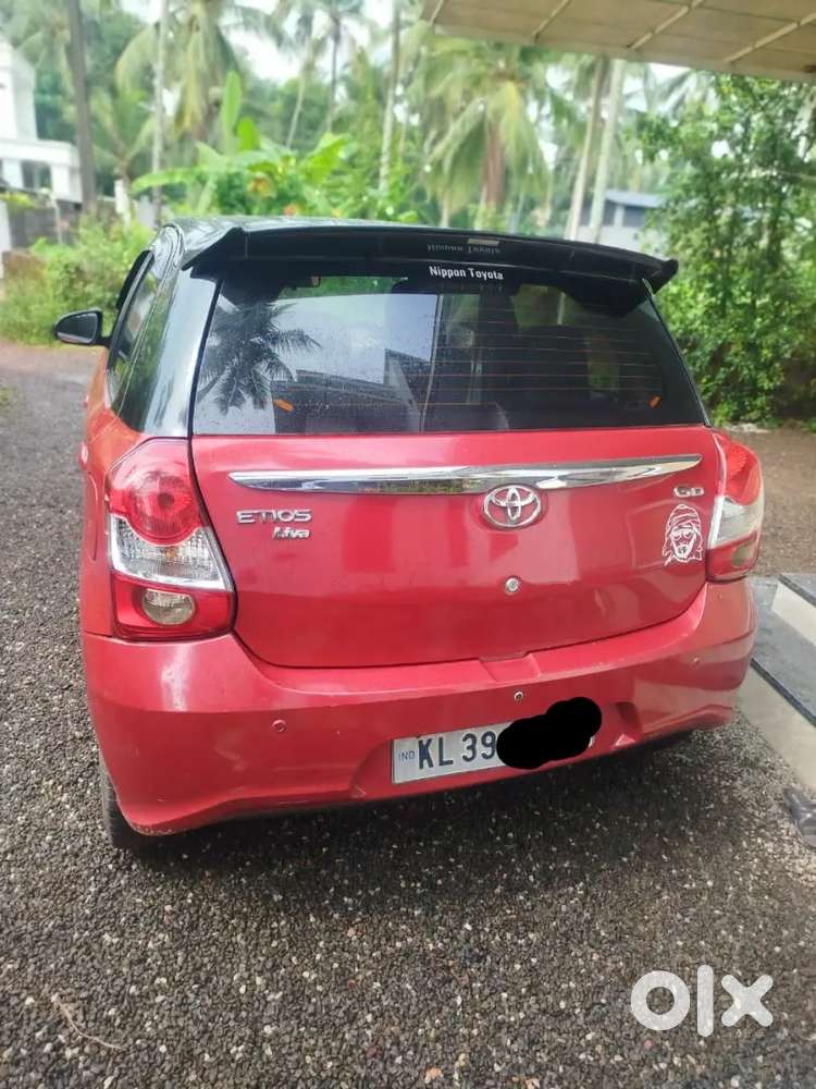 Toyota Etios Liva 2015 Diesel 145000 Km Driven